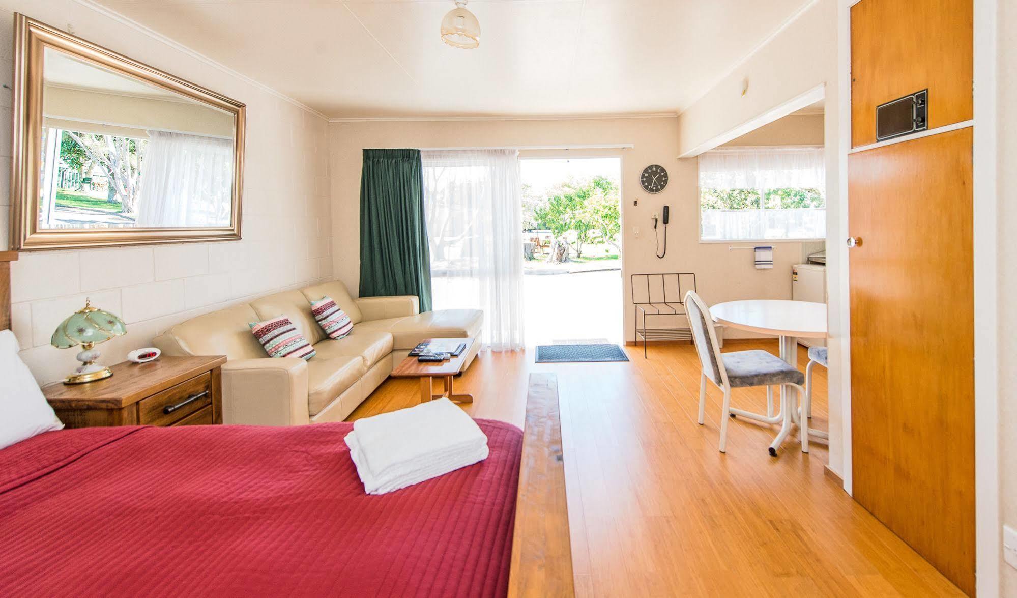 Astral Motel Whanganui Εξωτερικό φωτογραφία